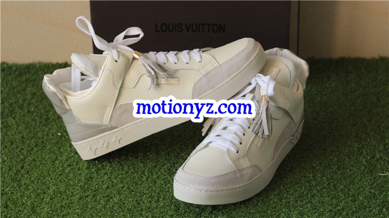 Brand Sneaker Low Top Cream White